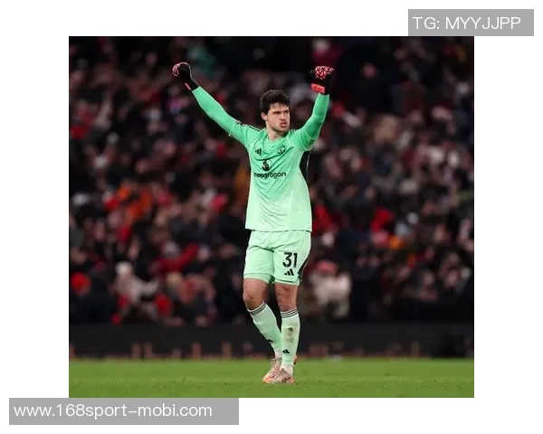 曼联与纽卡对决前景堪忧或将有15名球员缺阵影响比赛走势